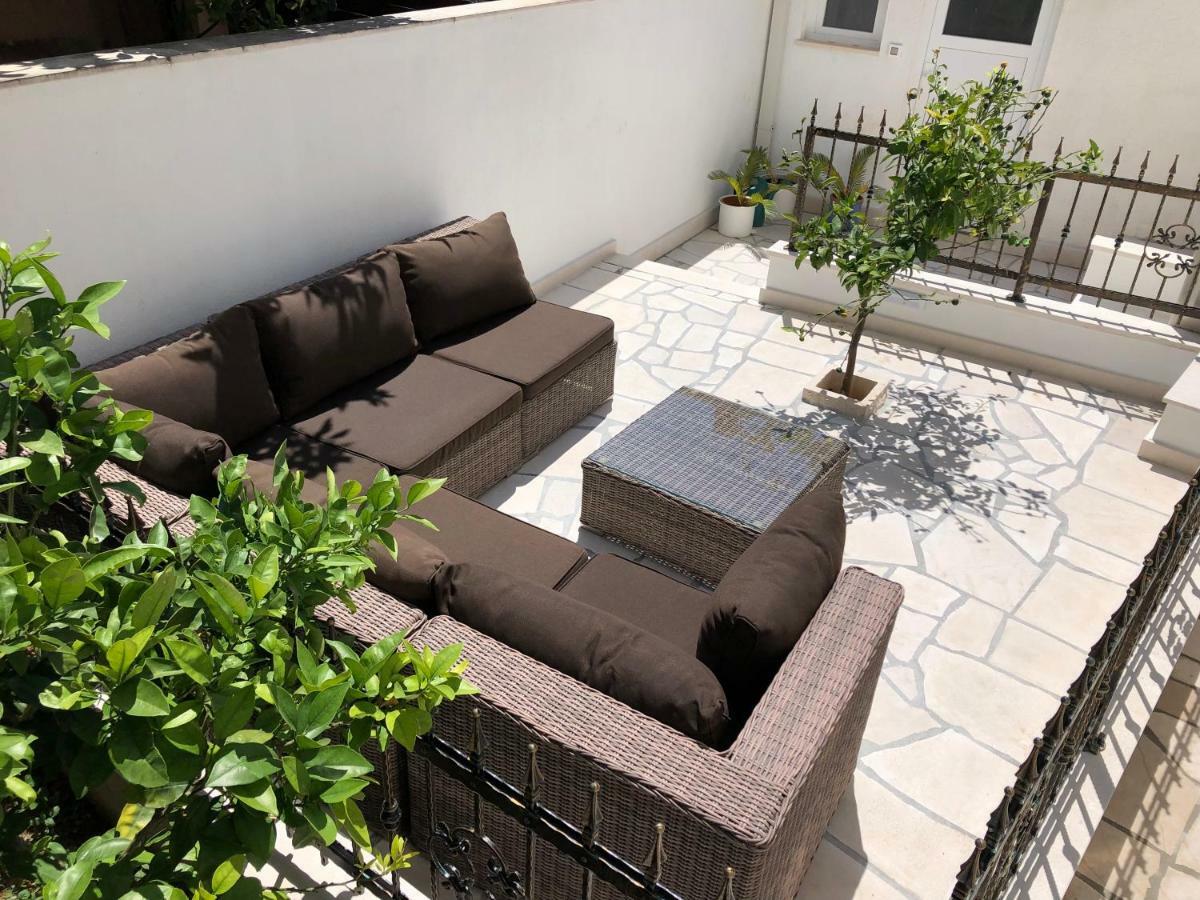 Apartments Marino Supetar Exterior photo